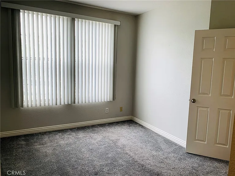 1044 S Rossano Way — Photo 6