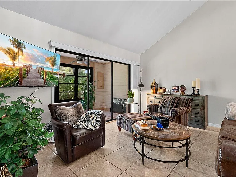 6111 SE Georgetown Pl — Photo 10