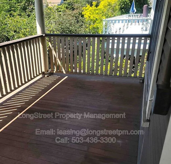 3816 N Borthwick Ave — Photo 16