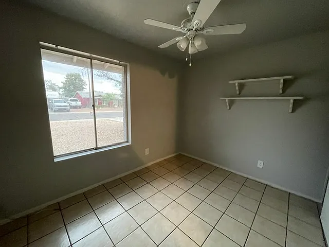 626 E Jahns Pl — Photo 7