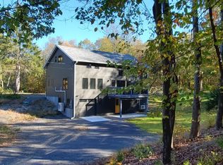 70 Commons Rd, Germantown, NY 12526