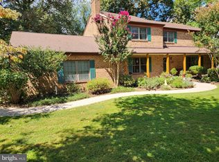 4 Hunters Horn Ct, Owings Mills, MD 21117