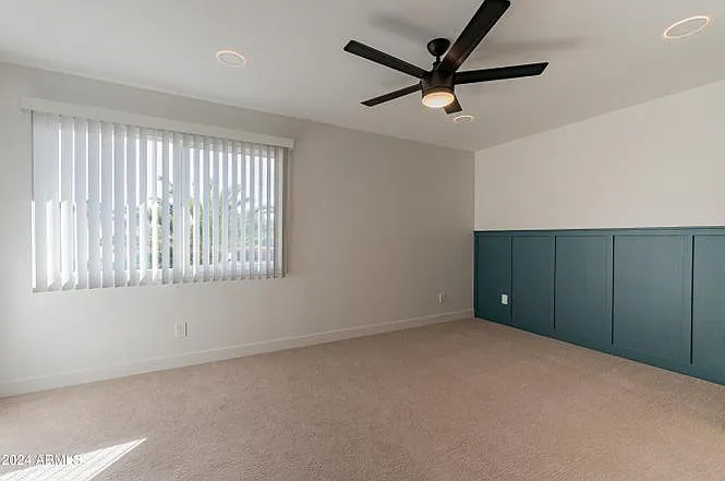 938 W Mission Ln — Photo 28