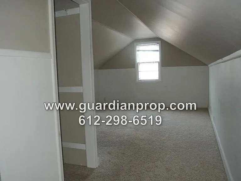 1789 Blair Ave — Photo 9