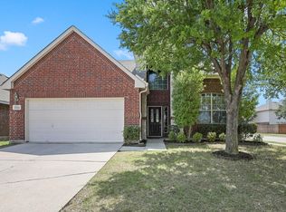 1600 Heron Dr, Aubrey, TX 76227
