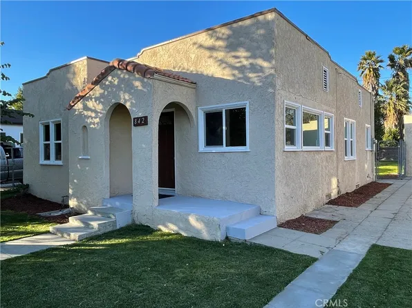 842 W Trenton St, San Bernardino, CA 92405