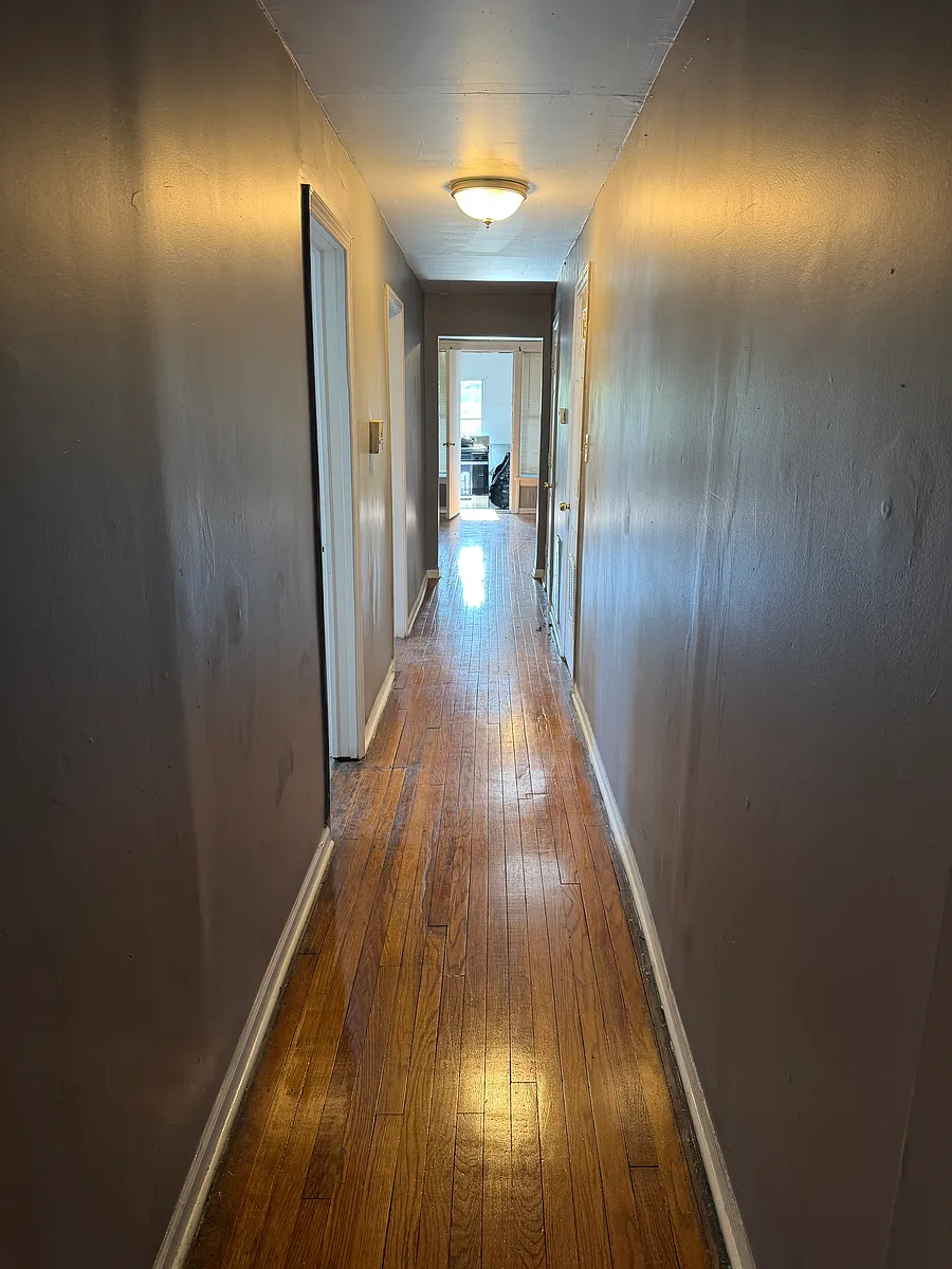 Building Photo - 6530-32 S Greenwood Ave #3S
