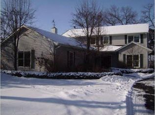 2623 E Lakeshore Dr, Twin Lakes, WI 53181