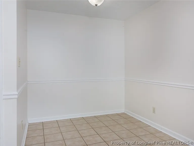 1228 Woodland Dr — Photo 8