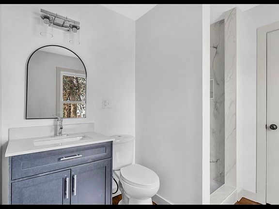 5th image of 2505 Negley Ct #2505