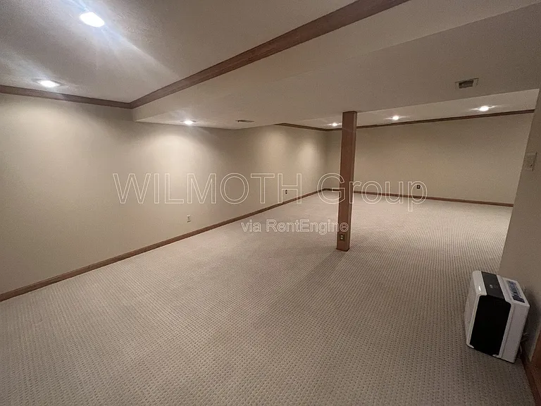 12748 Limberlost Dr — Photo 36
