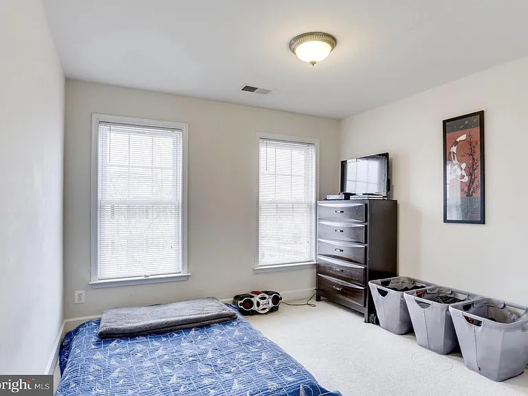 9283 Laurel Ridge Crossing Rd — Photo 23