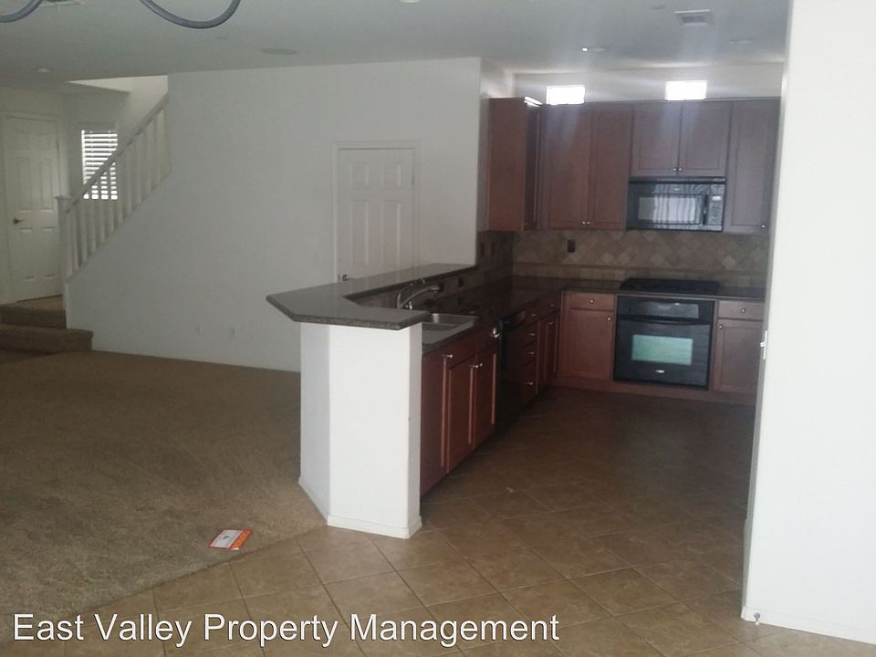 1st image of 11206 Dewitt Dr