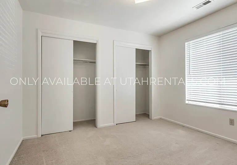 255 E Center St #11 — Photo 15