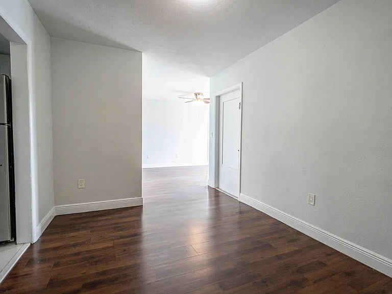 7927 East Dr #274 — Photo 17