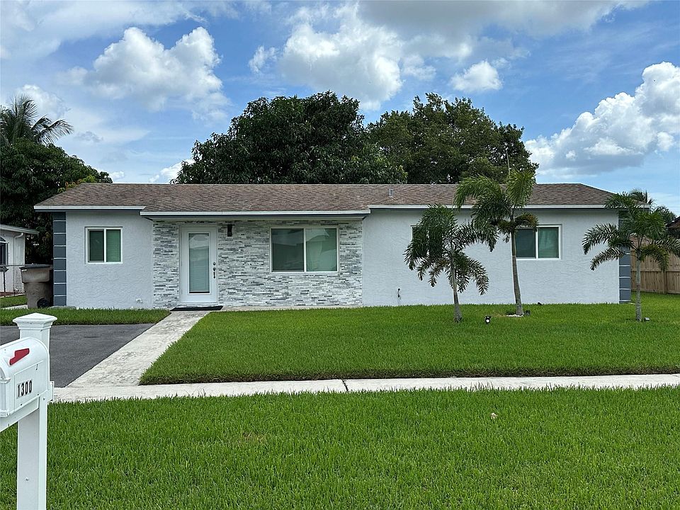1st image of 1300 SW 5th Terrace