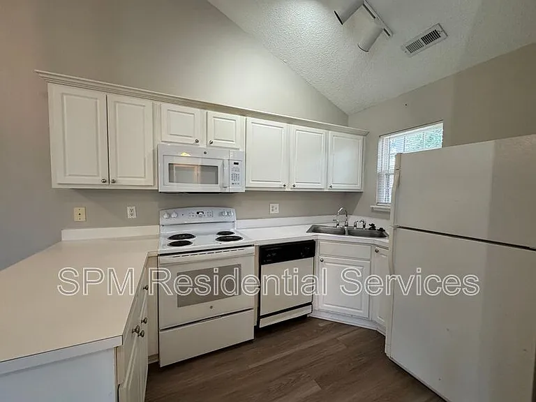 3625 Merestone Dr — Photo 2