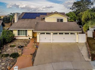 390 Mooncrest Ct, Thousand Oaks, CA 91320
