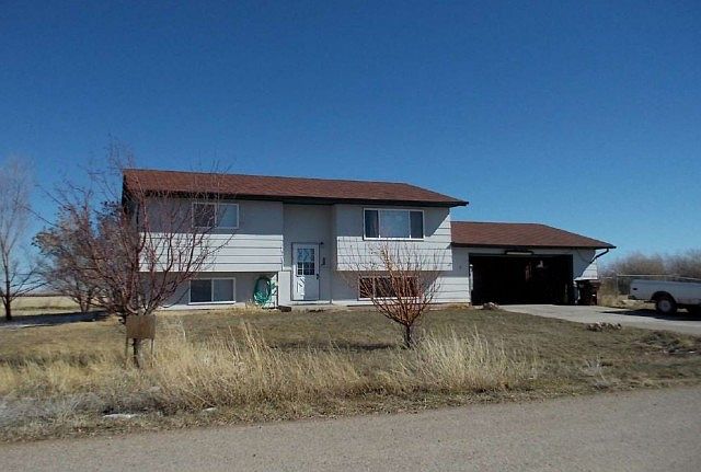2nd image of 303 1st St