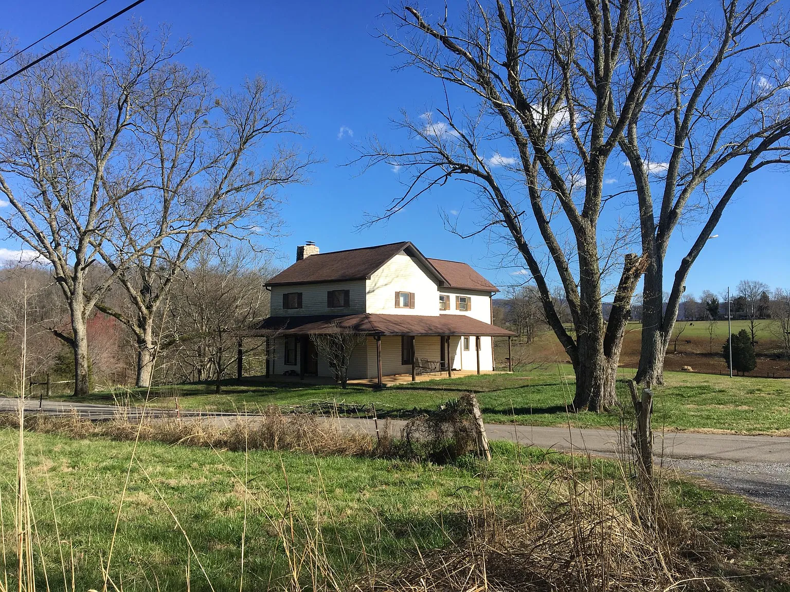 2 bed, 1798 sqft, $4,180 — Photo 4