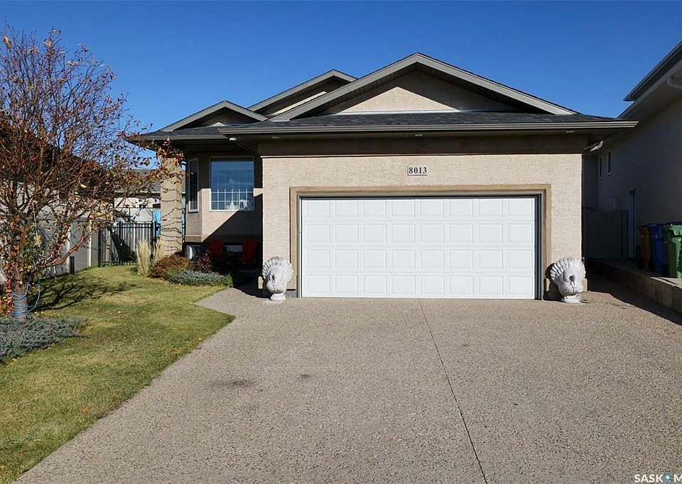 1st image of 8013 Edgewater Bay