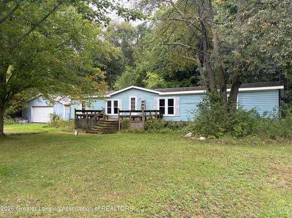 389 S Aurelius Rd, Mason, MI 48854
