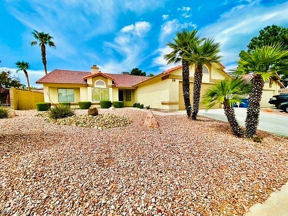 5th image of 7981 Stone Wall Dr