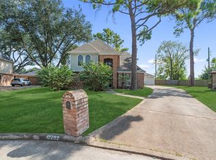 12202 Gaylawood Dr, Houston, TX 77066