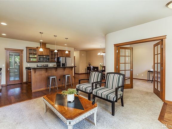 4th image of 4306 25th St SE