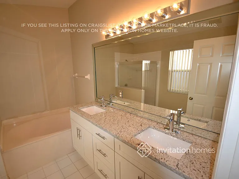 16335 NW 19th St — Photo 11