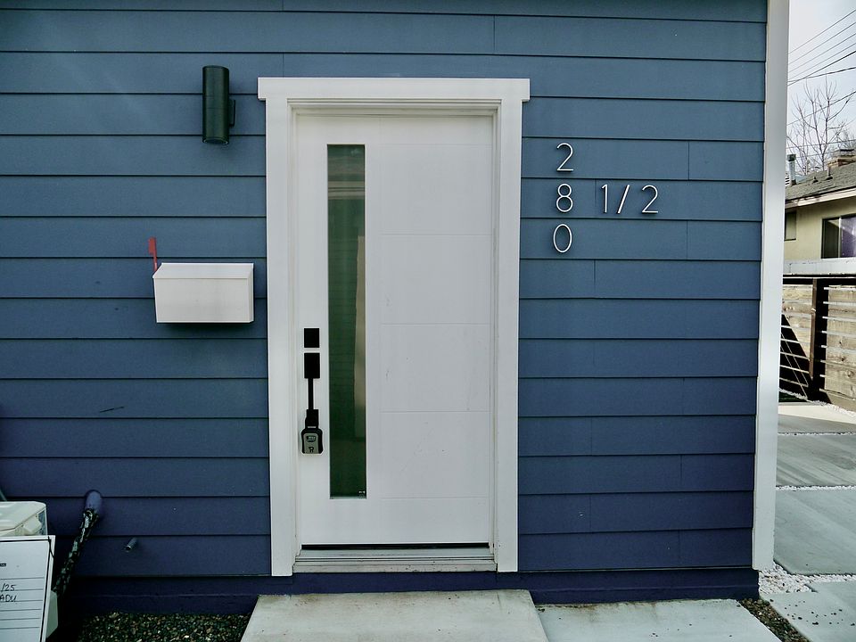 1st image of 280 Lola Ave