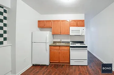 Rented by Bond New York