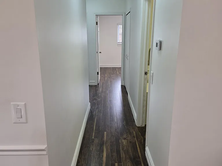 8533 Nancy Ave — Photo 10