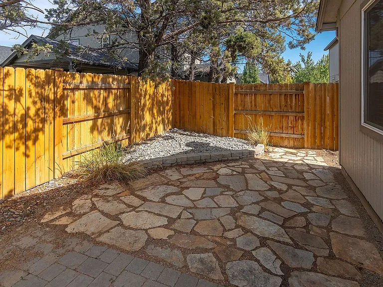 21142 Azalia Ave — Photo 24