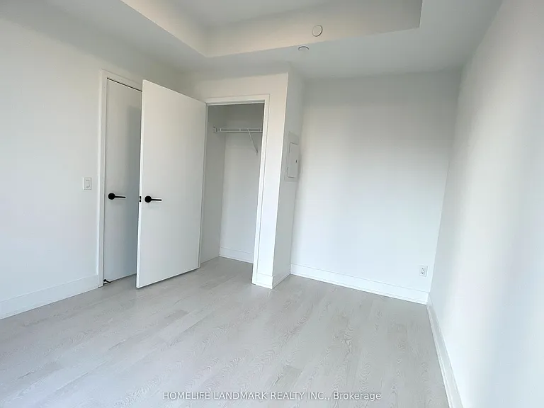308 Jarvis St #1302 — Photo 12