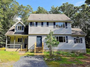 3297 Pocono Dr, East Stroudsburg, PA 18302