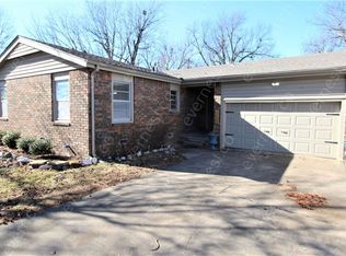 322 S 8th St, Broken Arrow, OK 74012