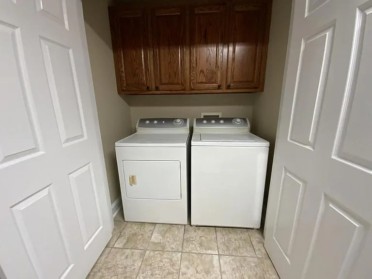 104 Lakeview Commons Dr — Photo 8