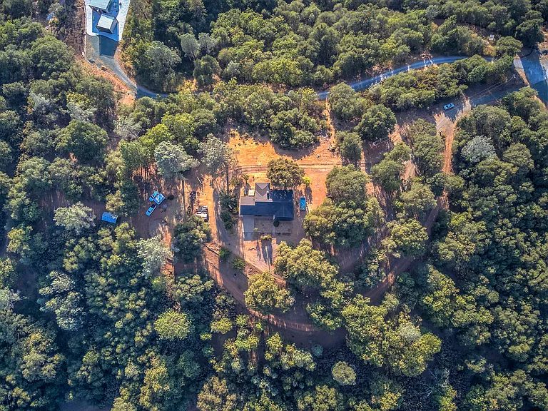 18626 Quiet Oak Pl — Photo 32