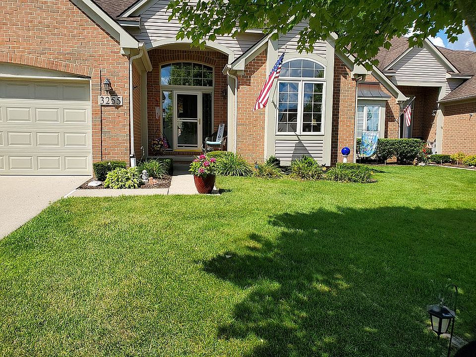 1st image of 3255 Lochmore Ct #1