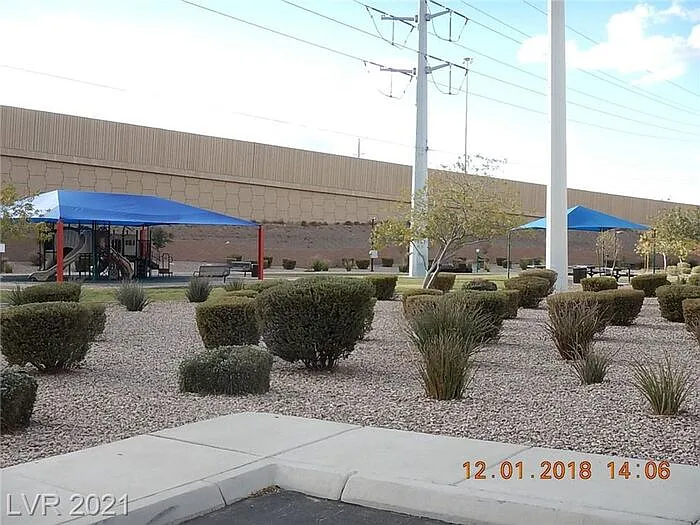 711 Taliput Palm Pl — Photo 36