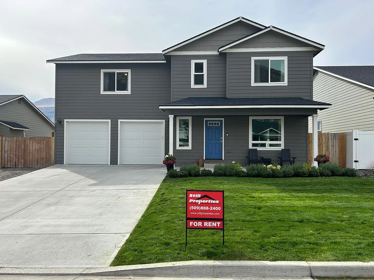 5 bed, 2.5 bath, 2014 sqft, $3,495 — Photo 1