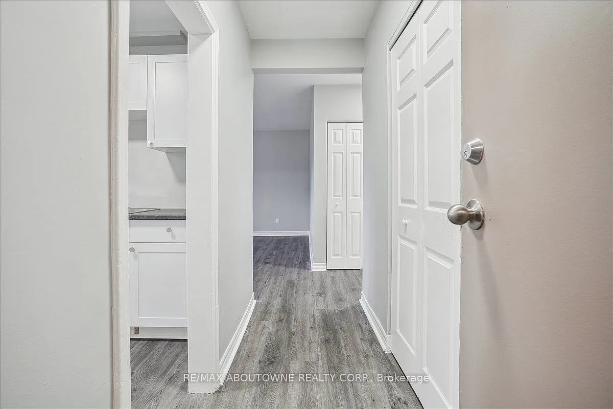 2 bed, $1,995 — Photo 3