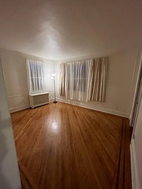 1st image of 123 Hendel Ave #2