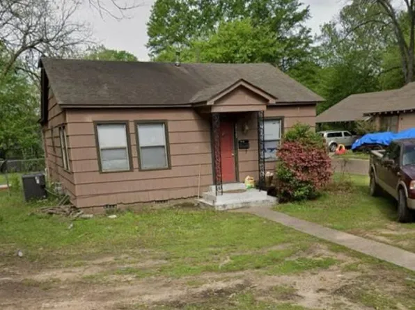 2523 Pine St, Texarkana, TX 75503