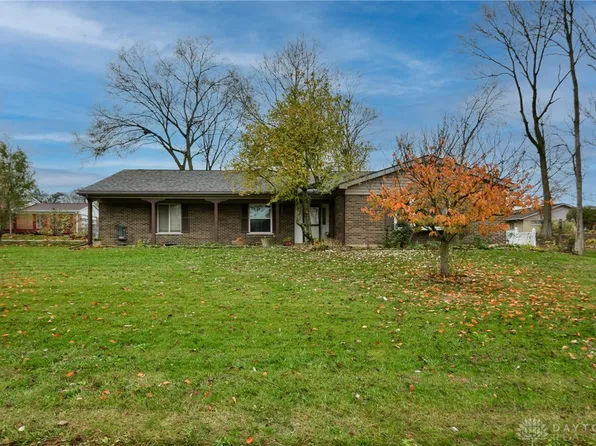 5331 Birchbend Ct, Dayton, OH 45415