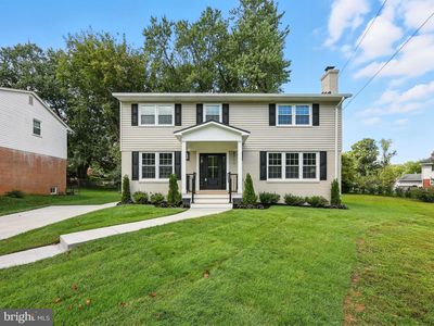 8711 Westwood Dr, Vienna, VA, 22182