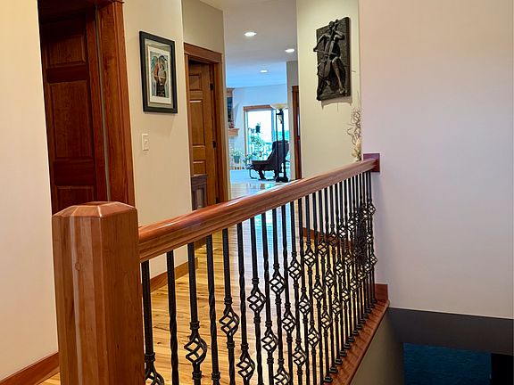 2nd image of 2315 Superior Ln NW