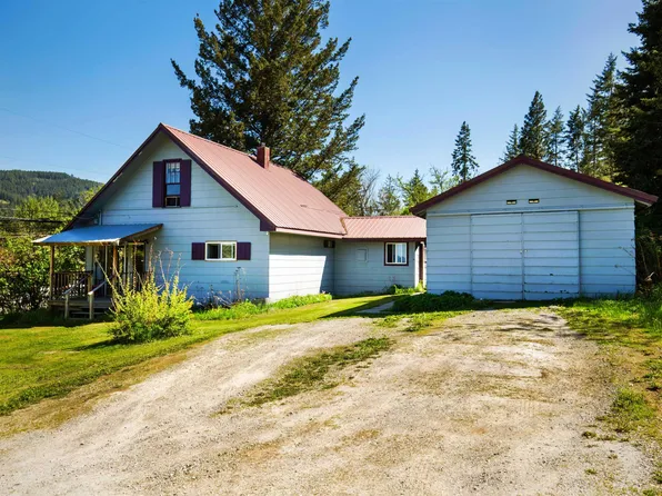 50 Smokehouse Rd, Sagle, ID 83860