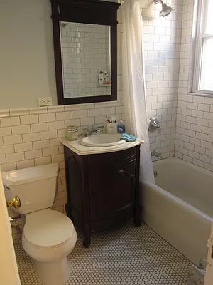 Rented by Realty 2000 Corp | media 20